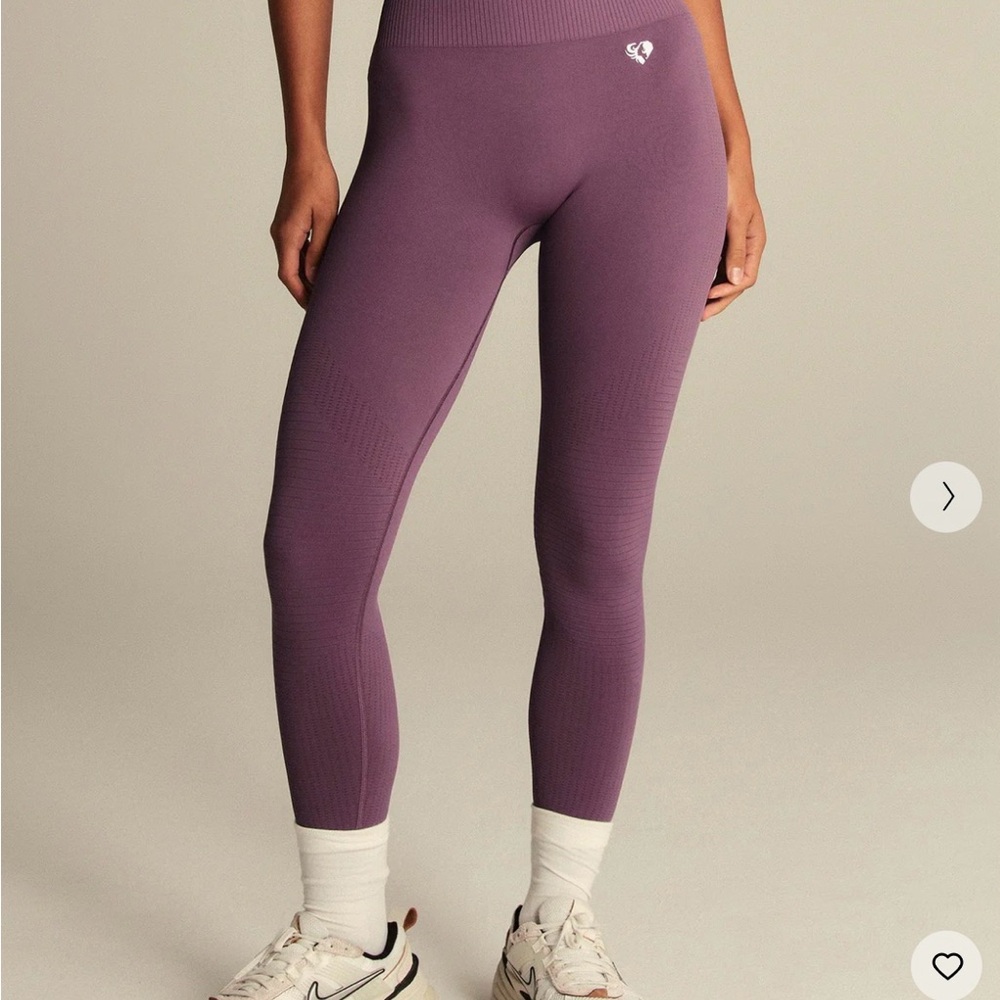 Women’s Best Power High Waist Leggings Medium- Long in plum